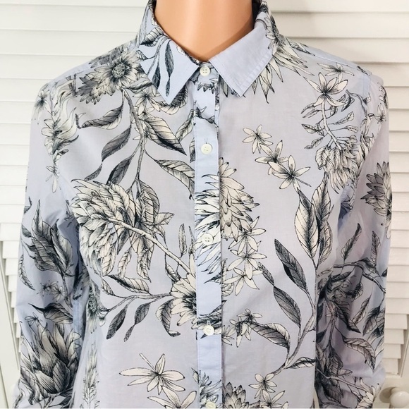 J. MCLAUGHLIN Lois Blouse In Powdered Blue Size Extra Small - Picture 2 of 8
